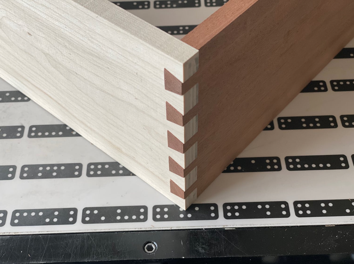 dovetails dovetails